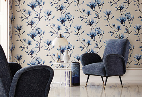9-maison-interiors-flower-blue-momentum-wallpaper